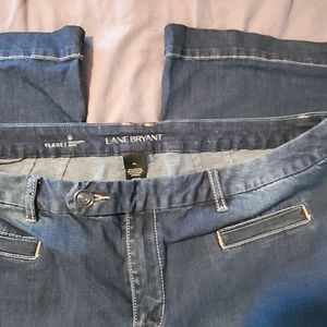 Lane Bryant sz 20 flare leg jeans genius fit
